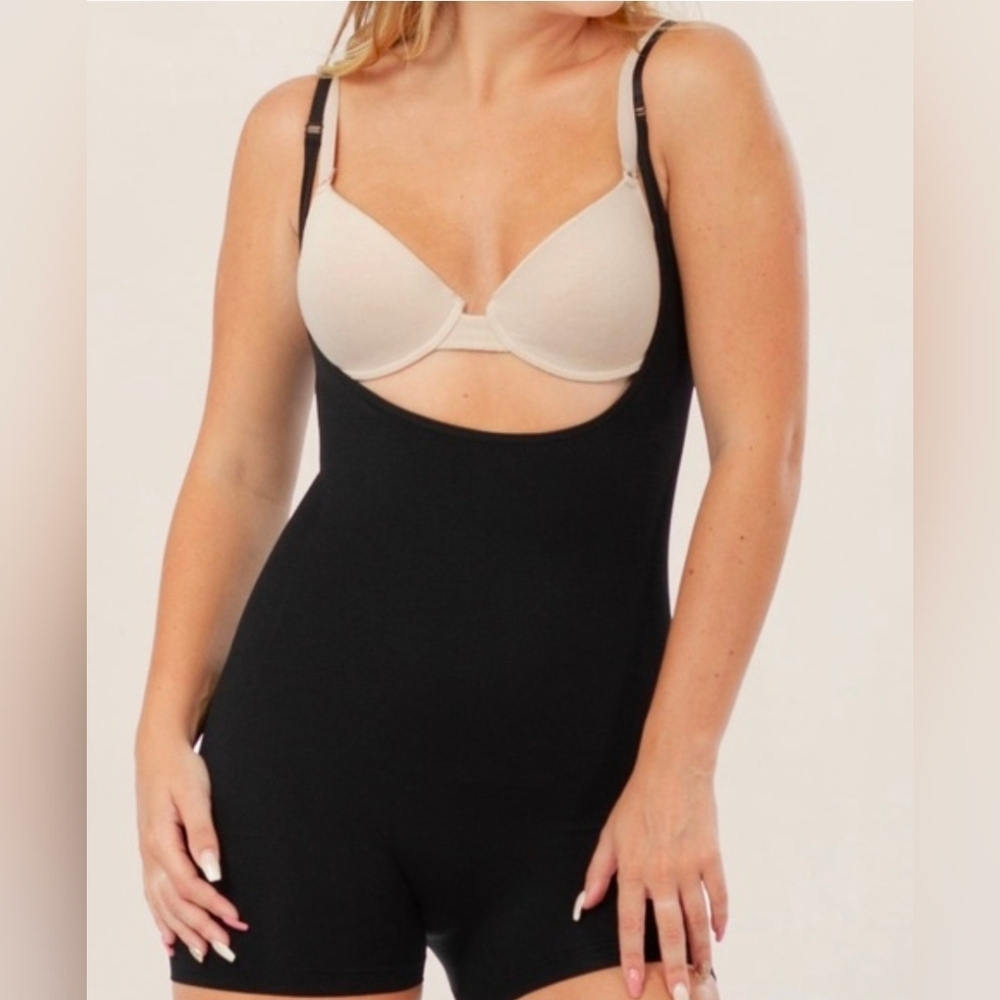 Shapermint Open Bust Shaper Short Small Black 73005